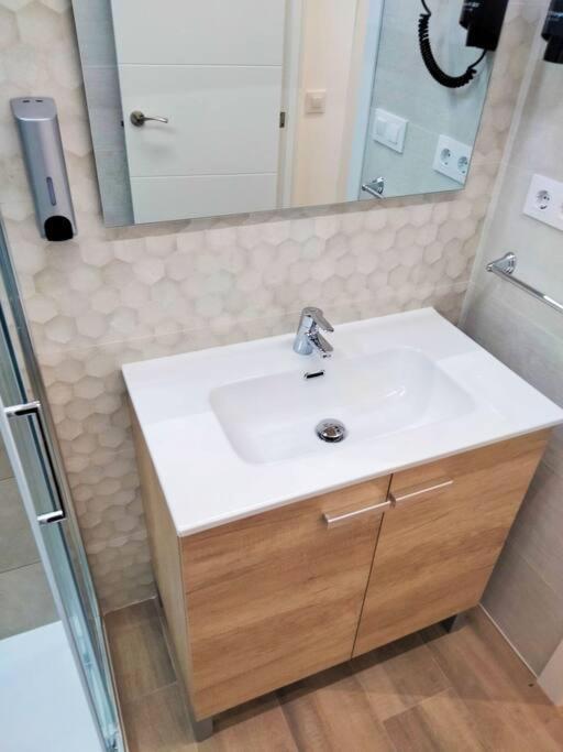 Loft La Calahorra Del Bere Con Posibilidad De Aparcamiento Pregunta Por El Pack Mas Amor Кордова Екстер'єр фото